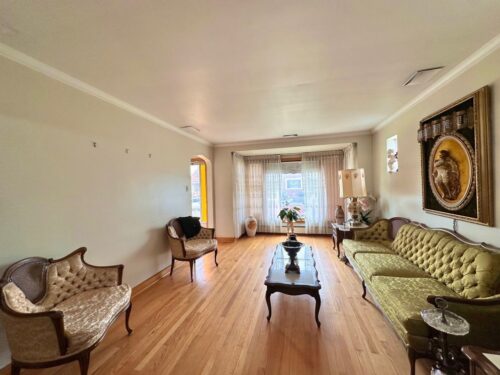 6606 S Komensky Avenue, Chicago, IL