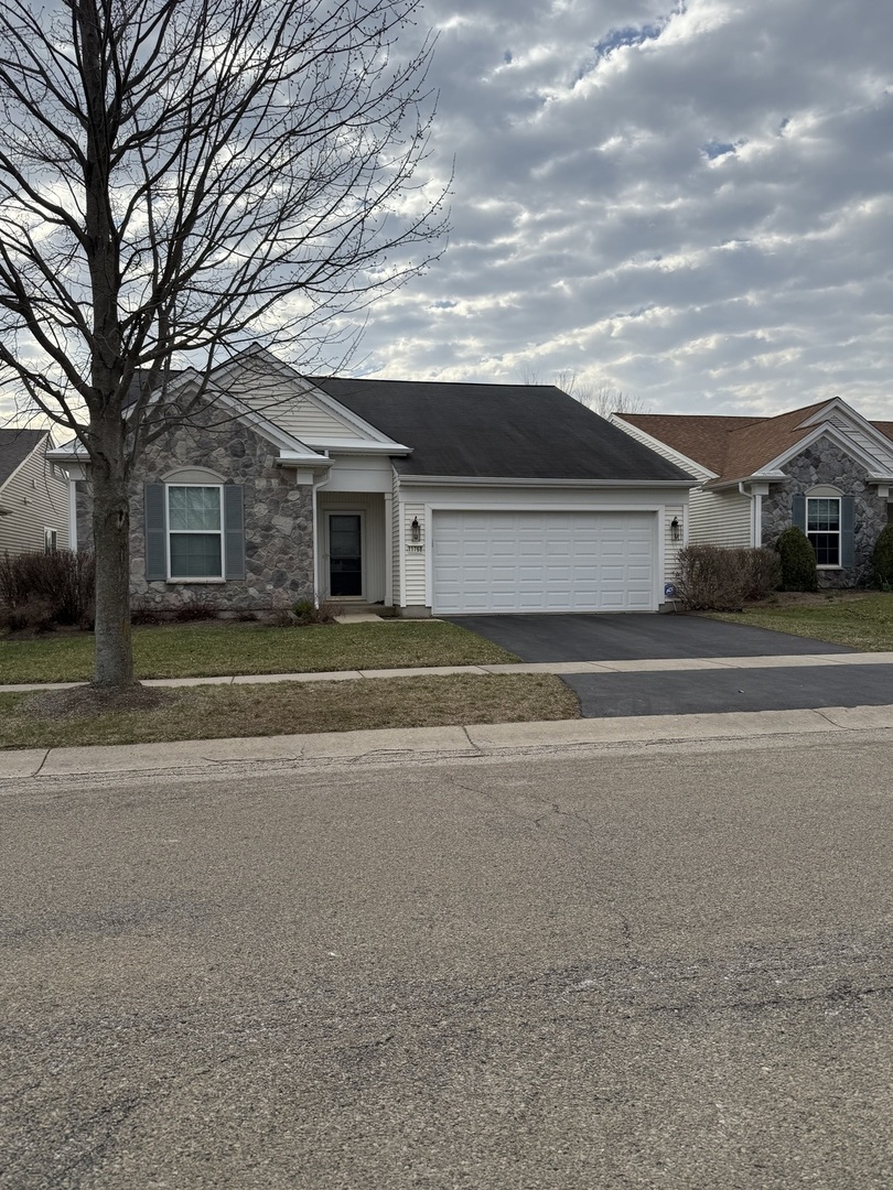 11768 Chatfield Crossing, Huntley, IL