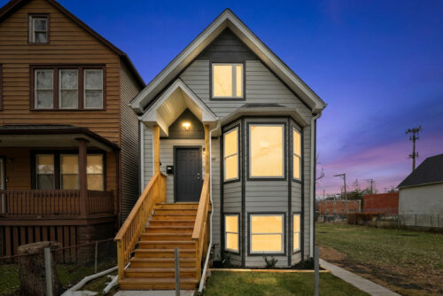 8839 S Colfax Avenue, Chicago, IL