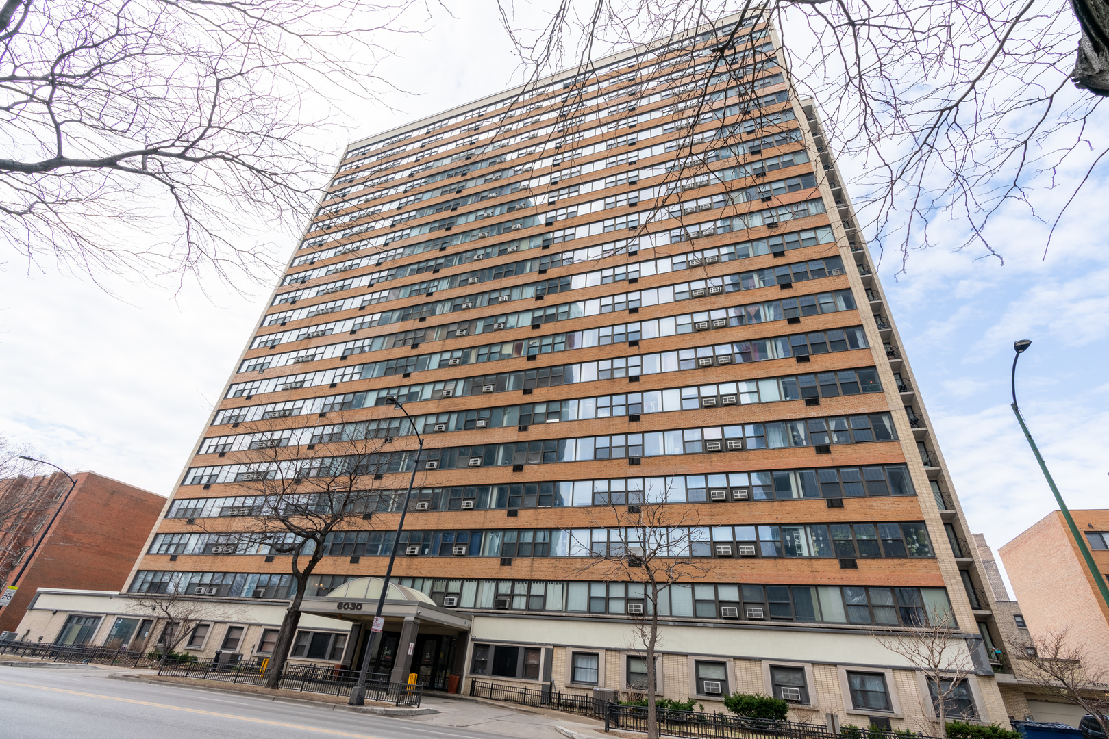 6030 N Sheridan Road #508, Chicago, IL