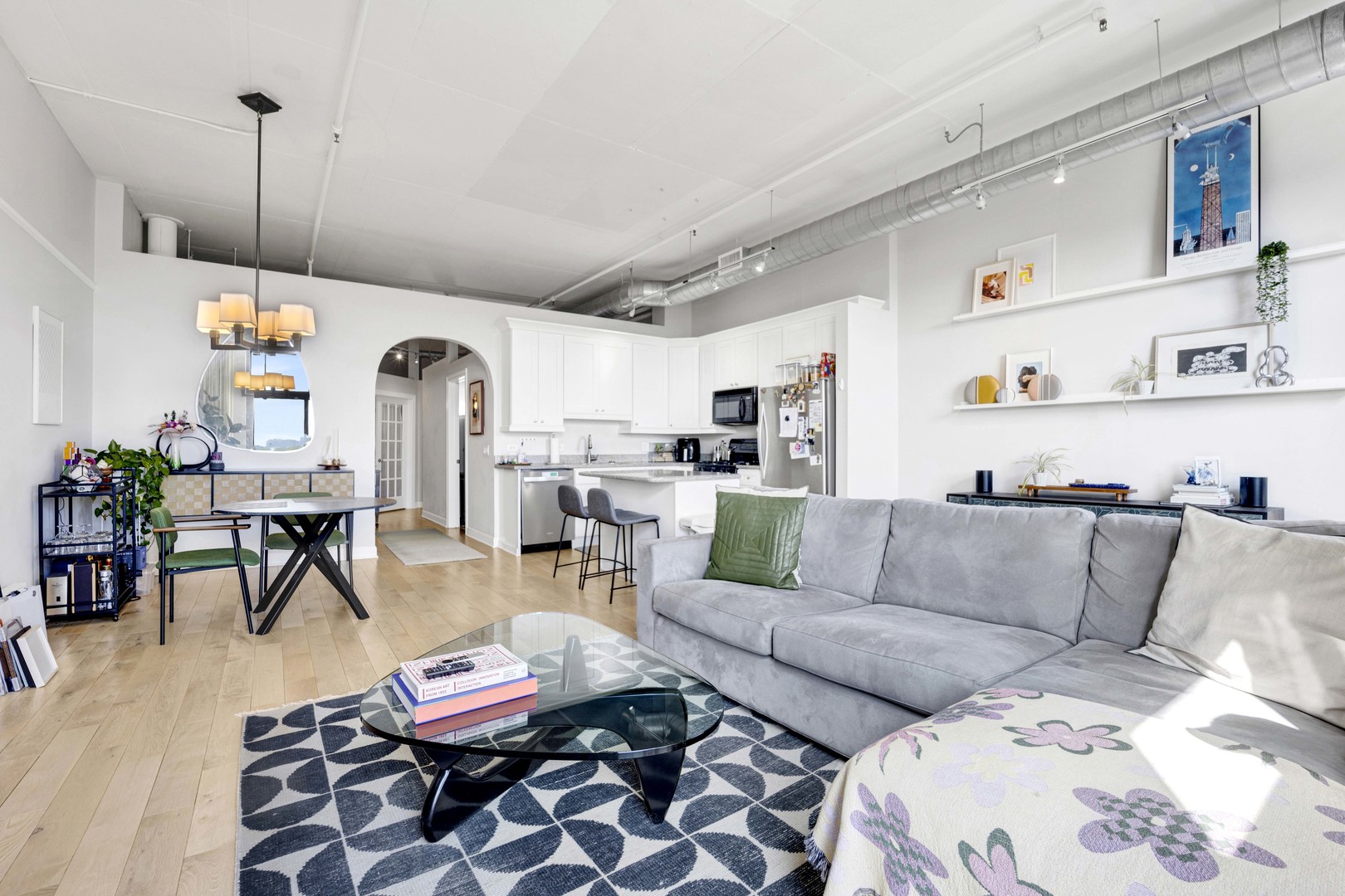 1301 W MADISON Street #618, Chicago, IL