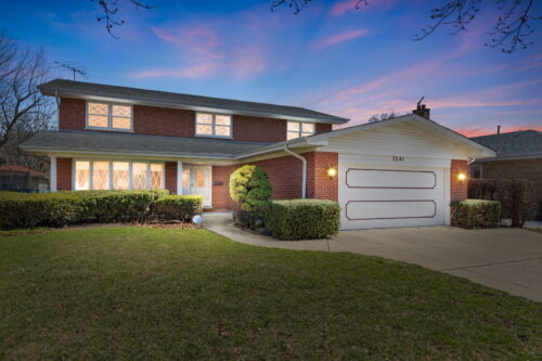 7241 N Lowell Avenue, Lincolnwood, IL