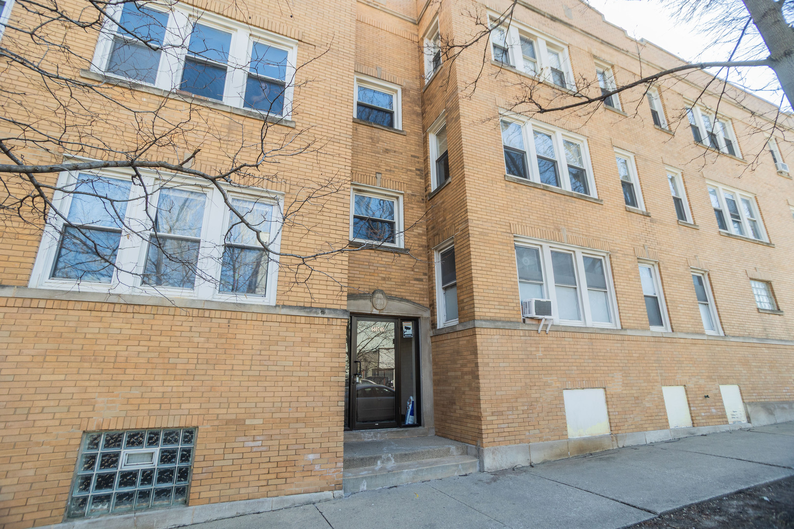 6405 N Hamilton Avenue #2, Chicago, IL
