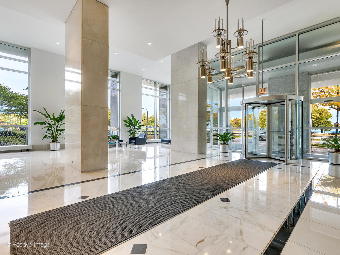 1550 N Lake Shore Drive #7E, Chicago, IL