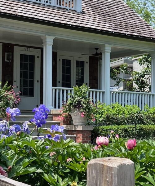 552 Sunrise Avenue, Lake Bluff, IL