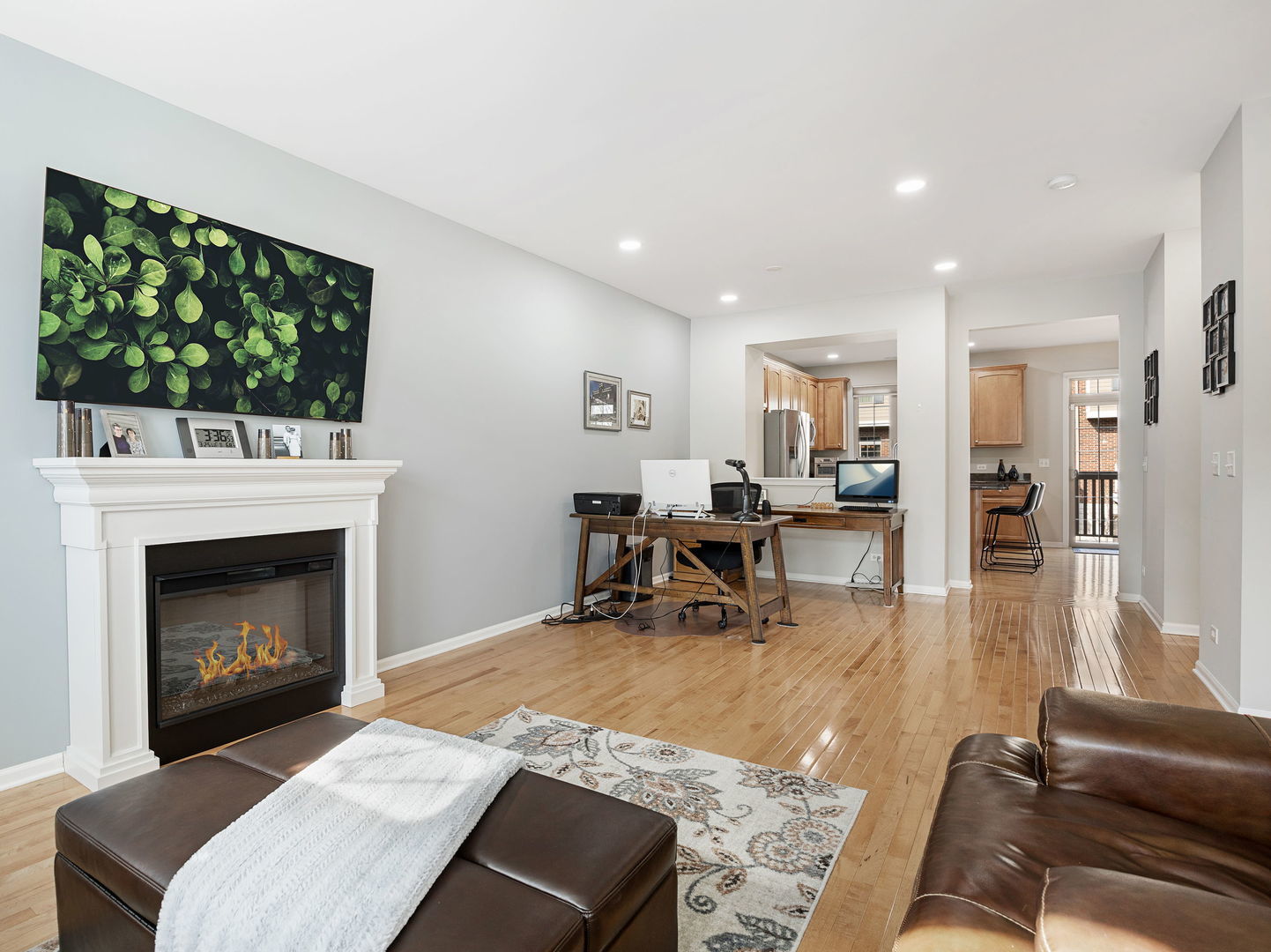 27W711 N Meadowview Drive, Winfield, IL