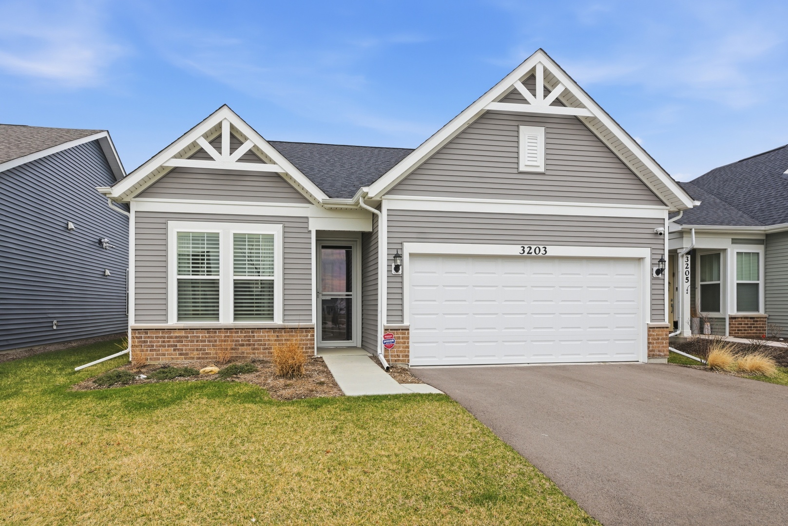 3203 Sweetgrass Circle, Aurora, IL