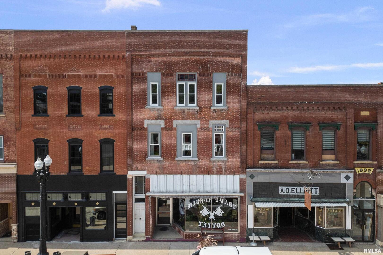 309 Main Street, Savanna, IL