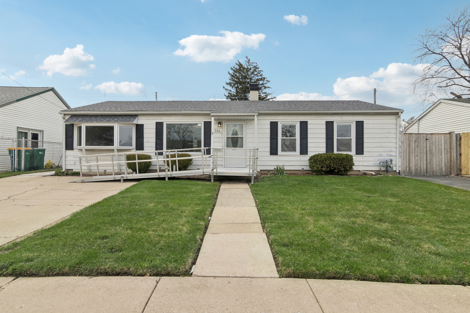506 Kenyon Avenue, Romeoville, IL