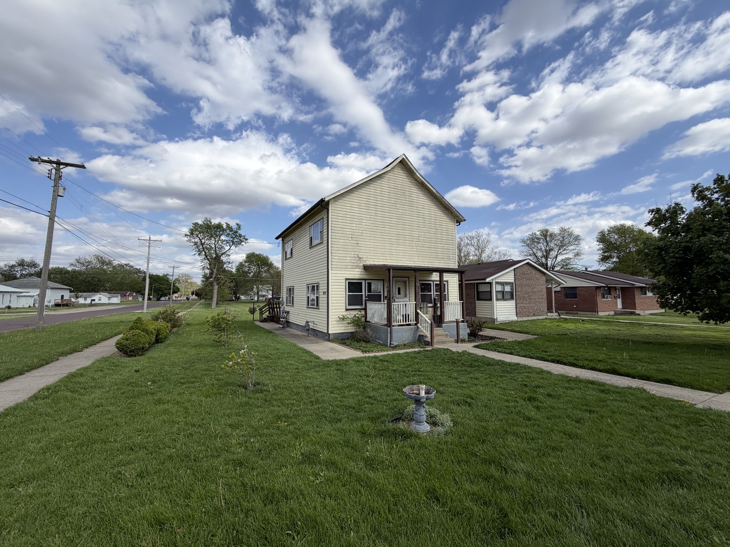 523 W 9th Street, Gibson City, IL