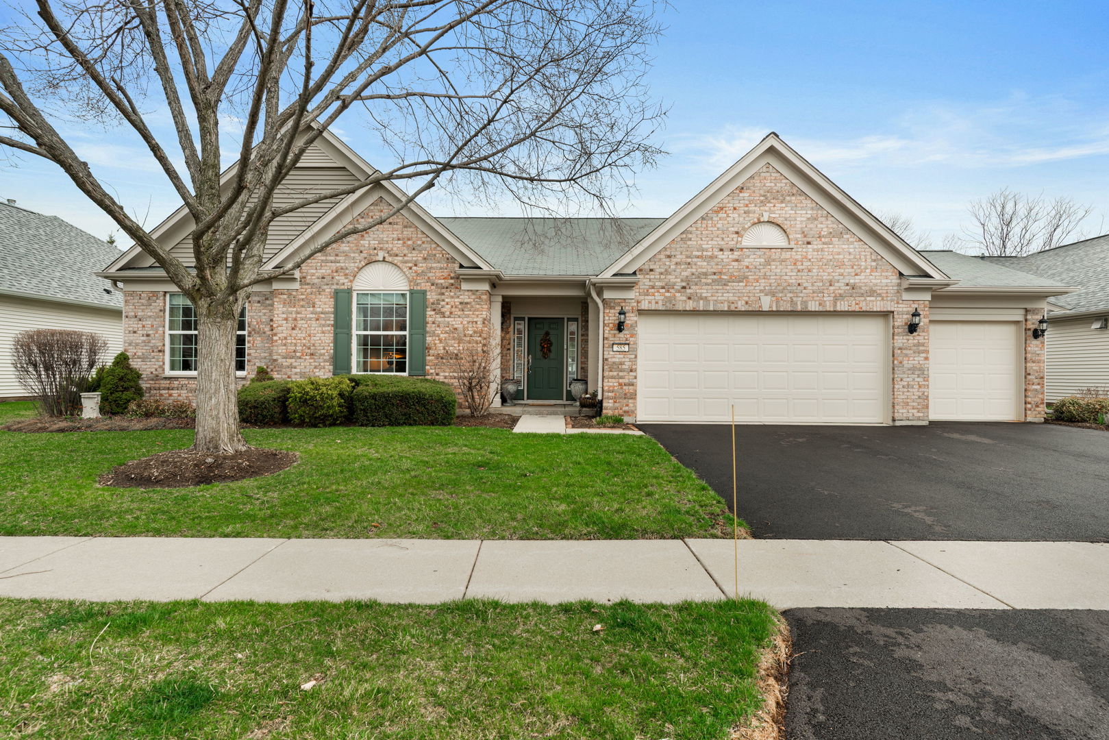 585 Tuscan View Drive, Elgin, IL