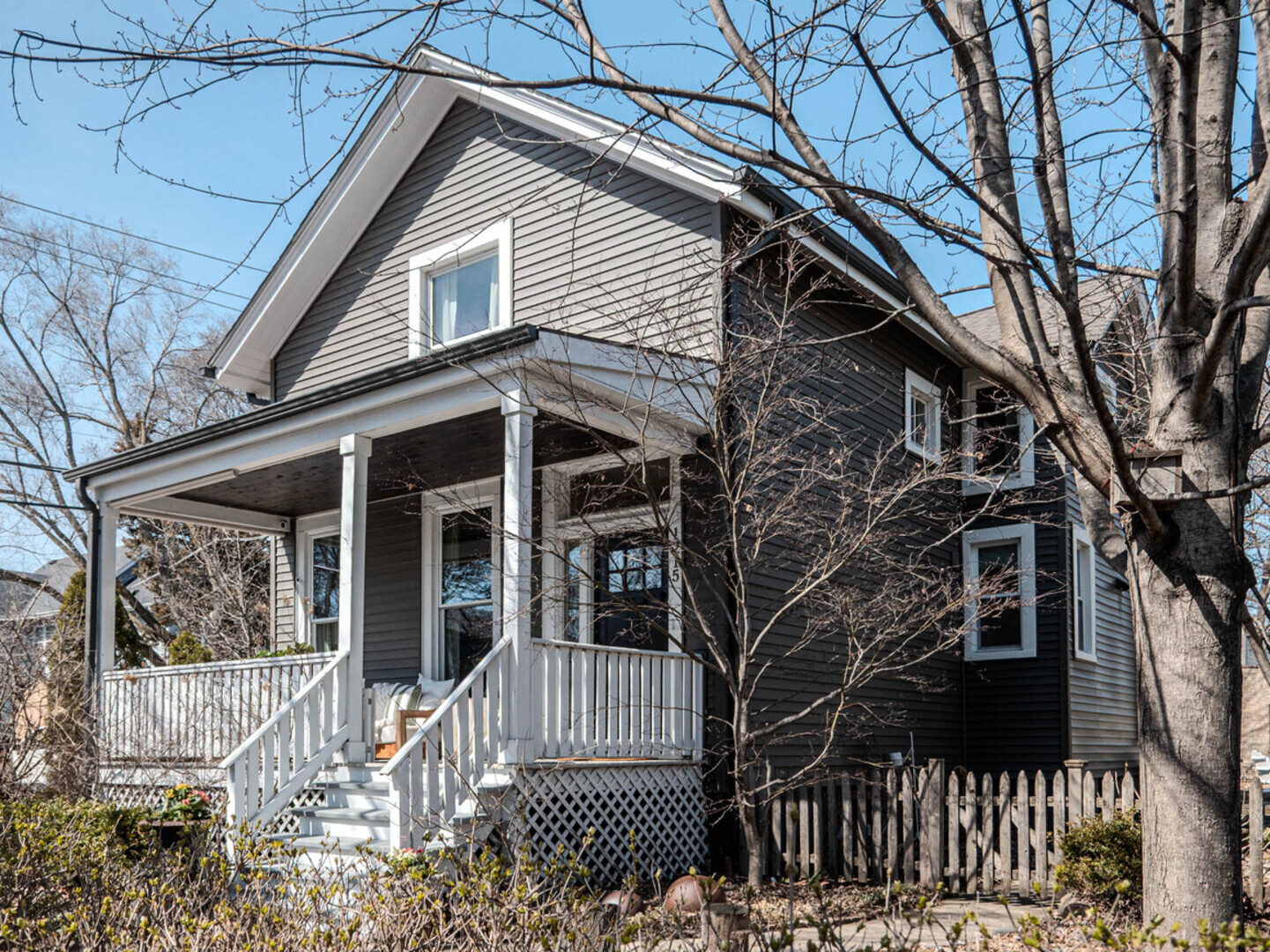 1215 Washington Street, Evanston, IL