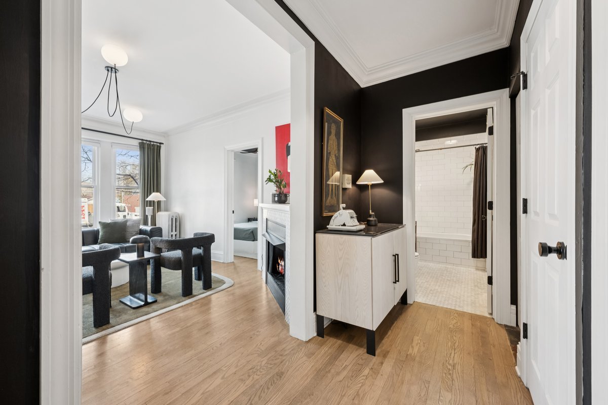 1627 W LAWRENCE Avenue #1, Chicago, IL