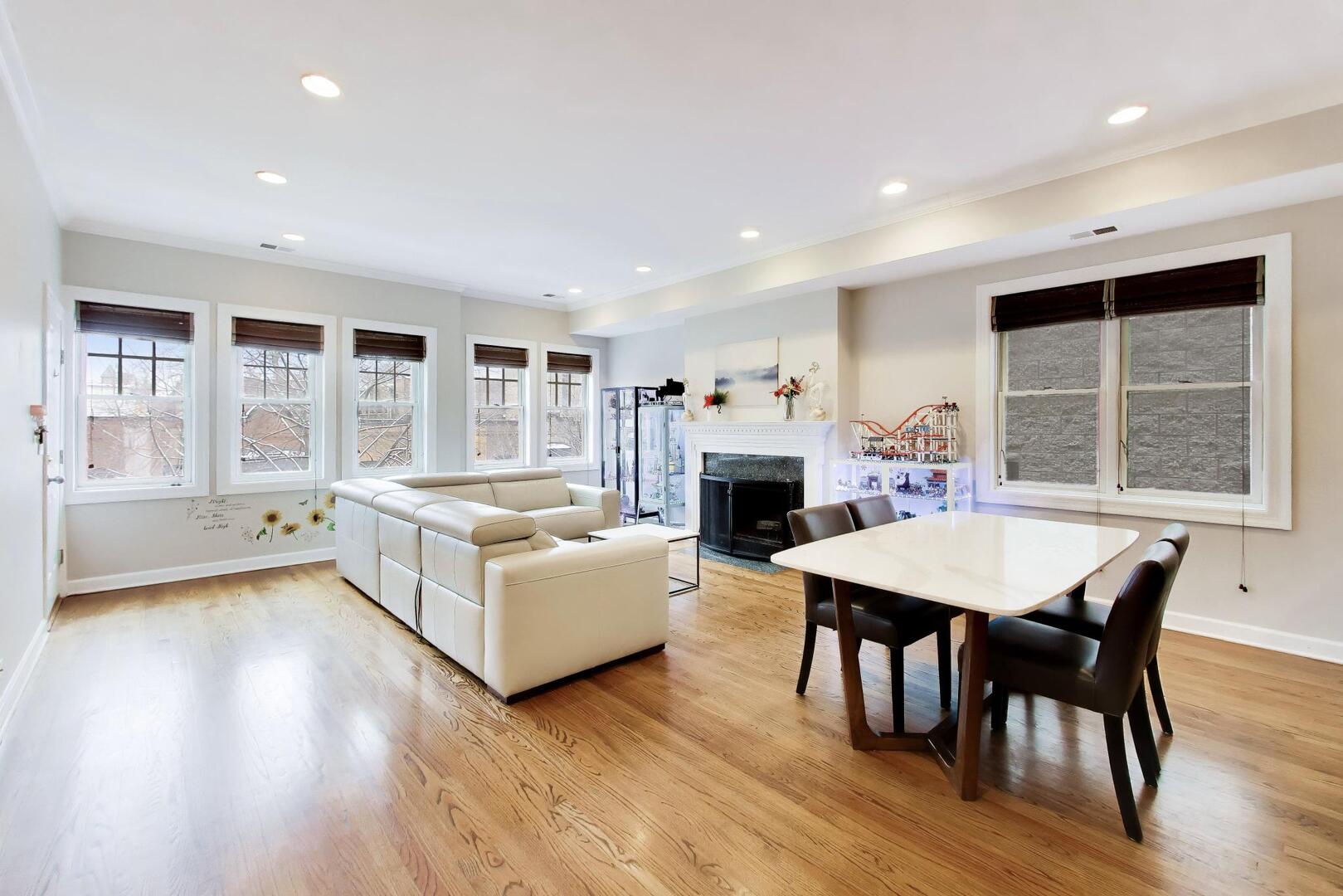 618 W Oakdale Avenue #4, Chicago, IL