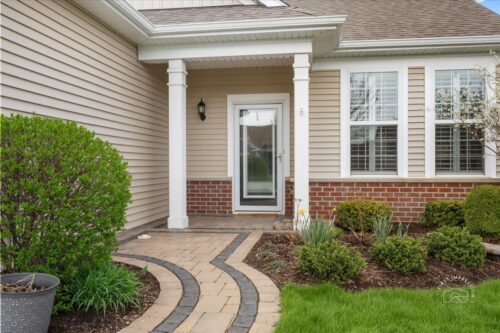 2850 Stoney Creek Drive, Elgin, IL