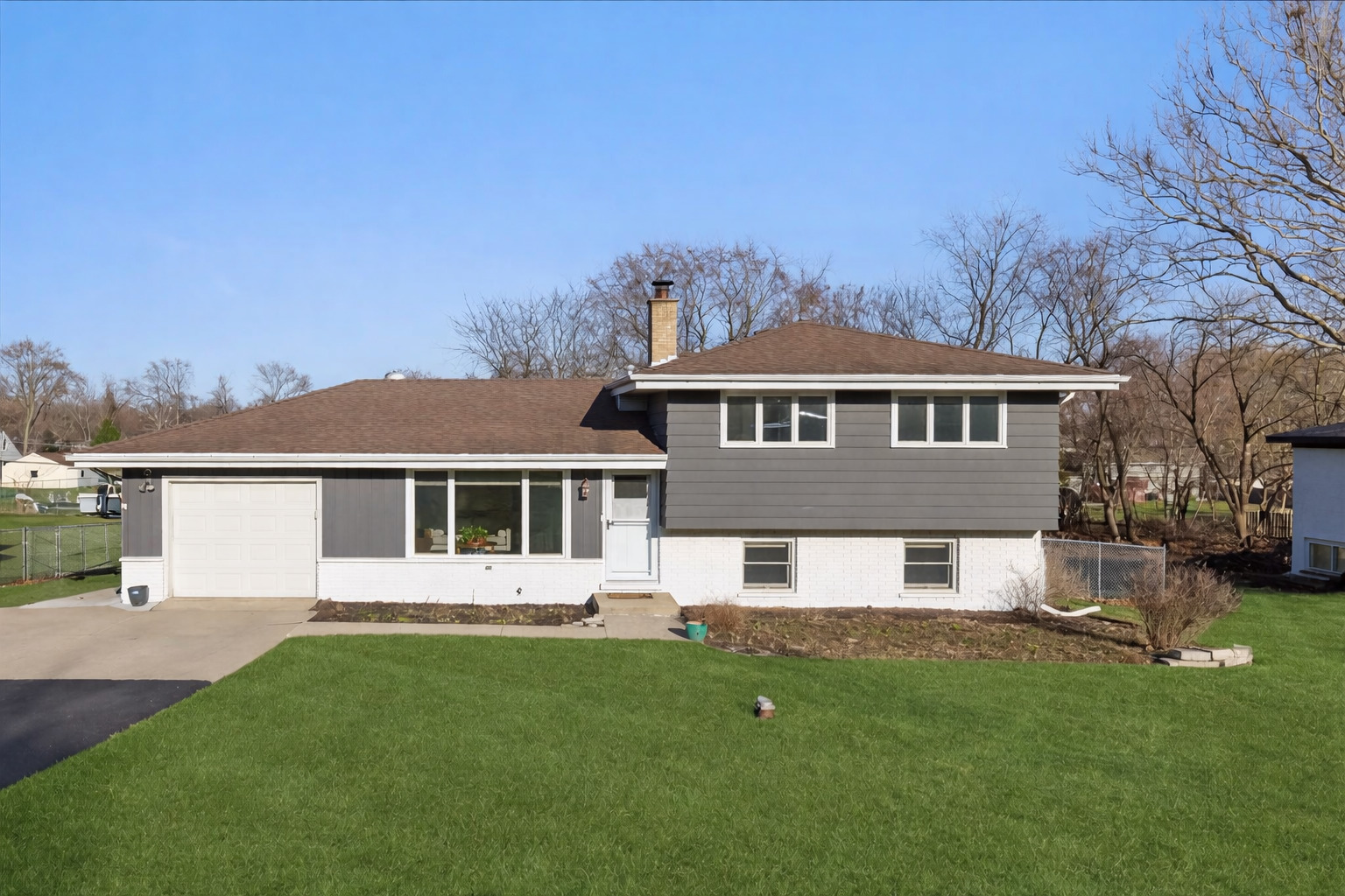 2N251 Amy Avenue, Glen Ellyn, IL