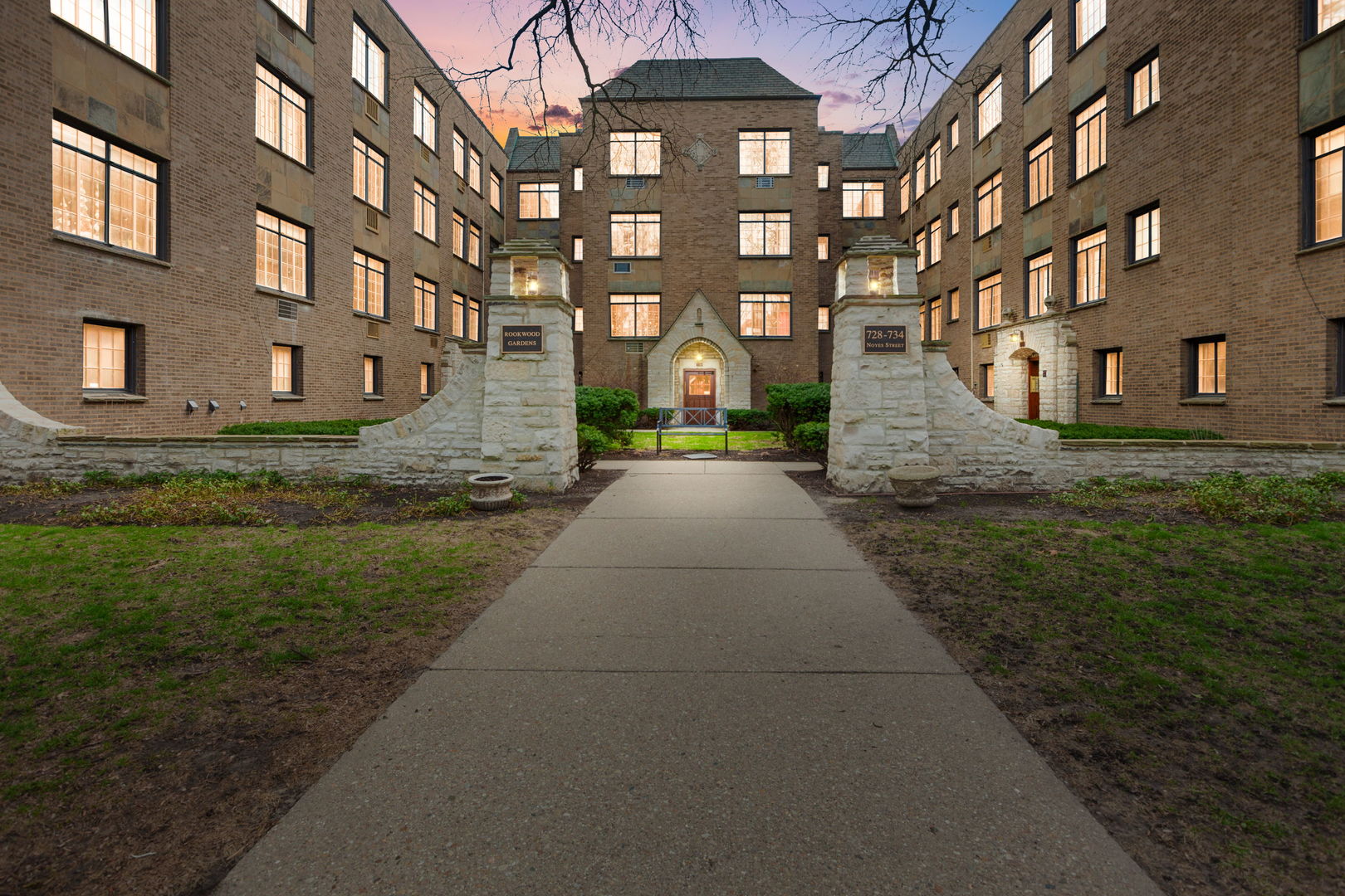 734 Noyes Street #O2, Evanston, IL