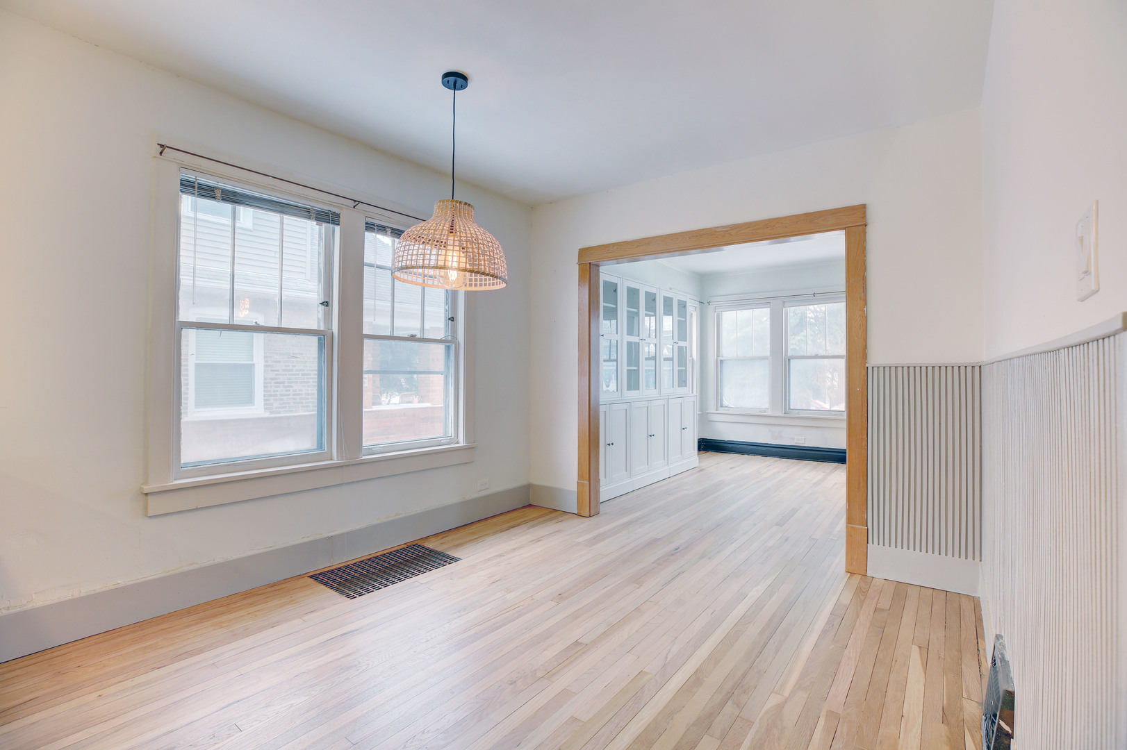 4315 N Mcvicker Avenue, Chicago, IL