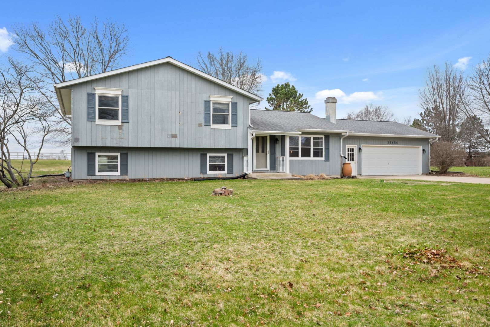 2S456 Cedar Court, Elburn, IL