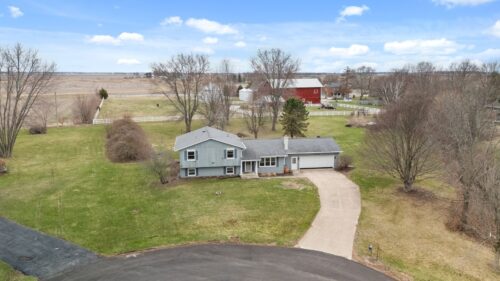 2S456 Cedar Court, Elburn, IL