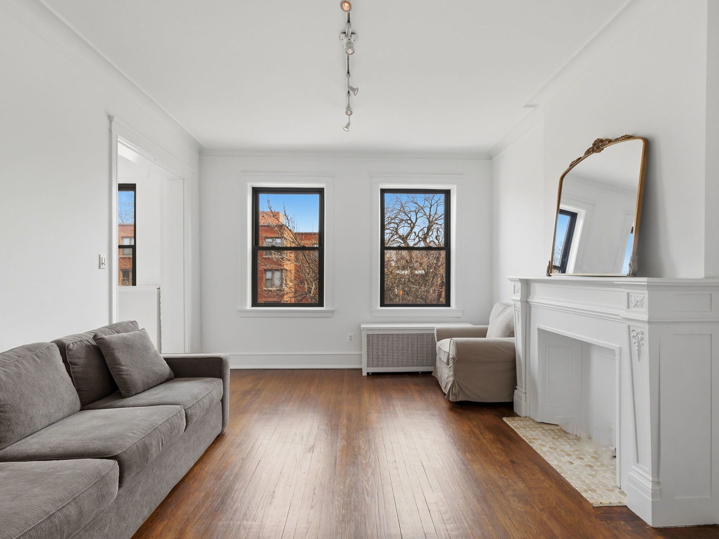 5108 S Woodlawn Avenue #3G, Chicago, IL