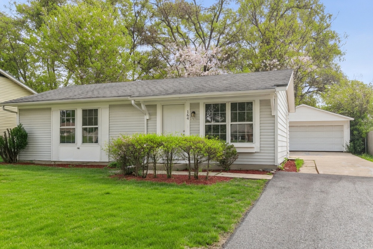 164 Galewood Drive, Bolingbrook, IL