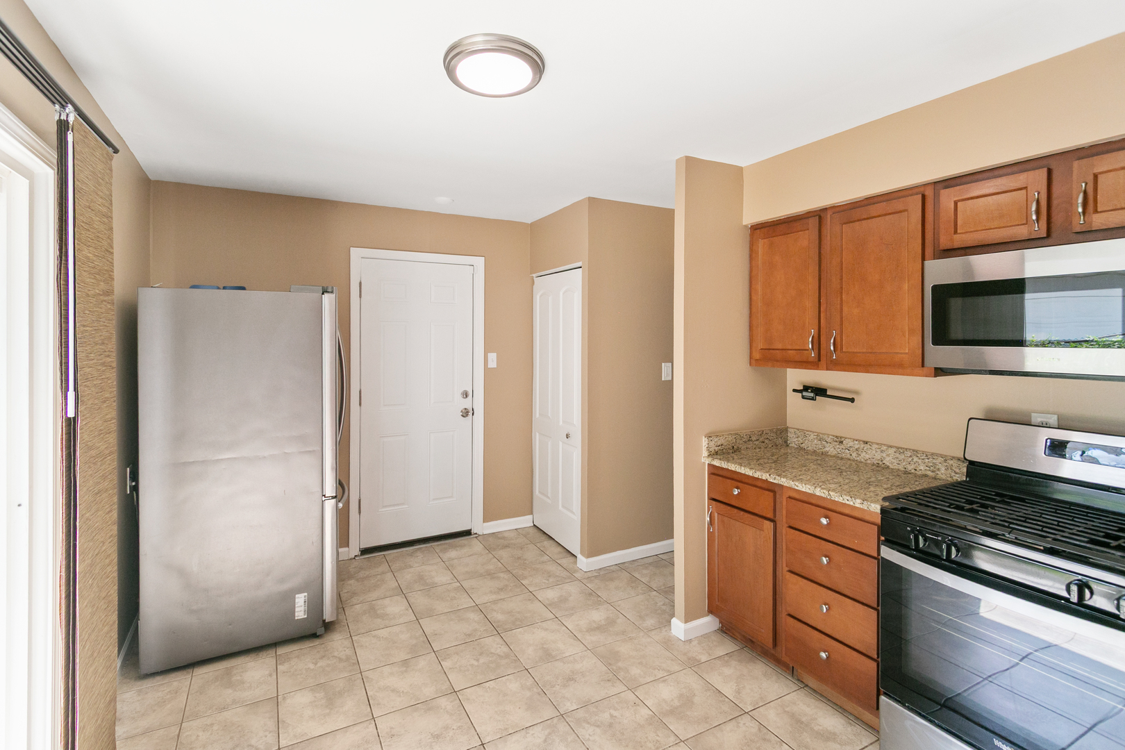 164 Galewood Drive, Bolingbrook, IL