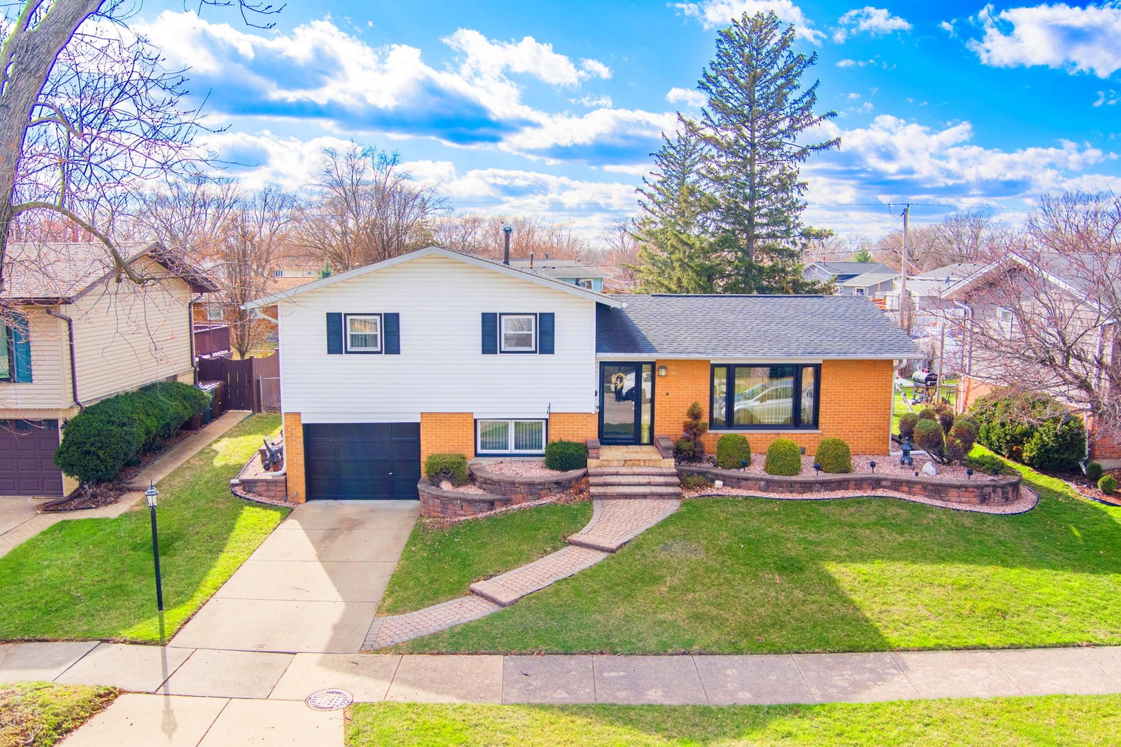 15414 Las Flores Lane, Oak Forest, IL