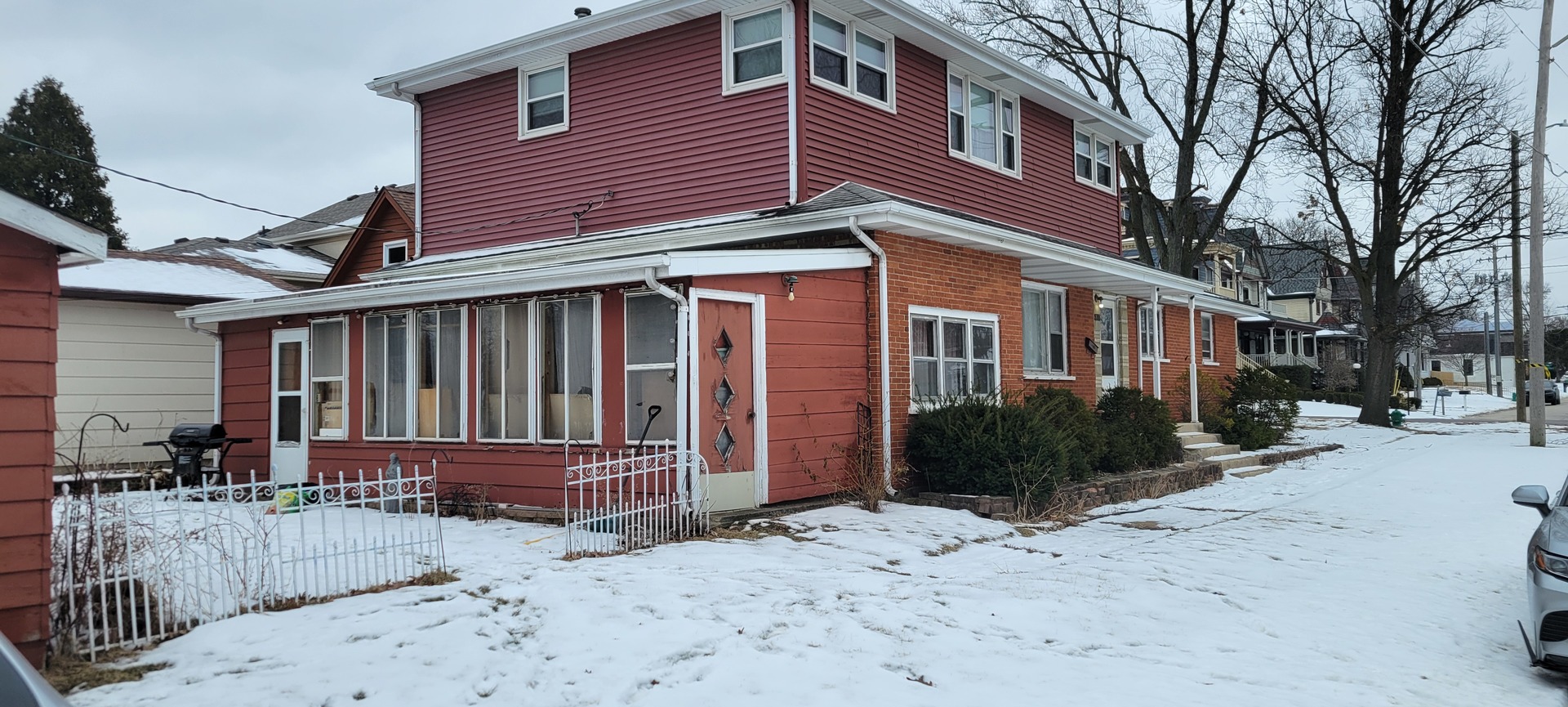 927 Walter Street, Lemont, IL