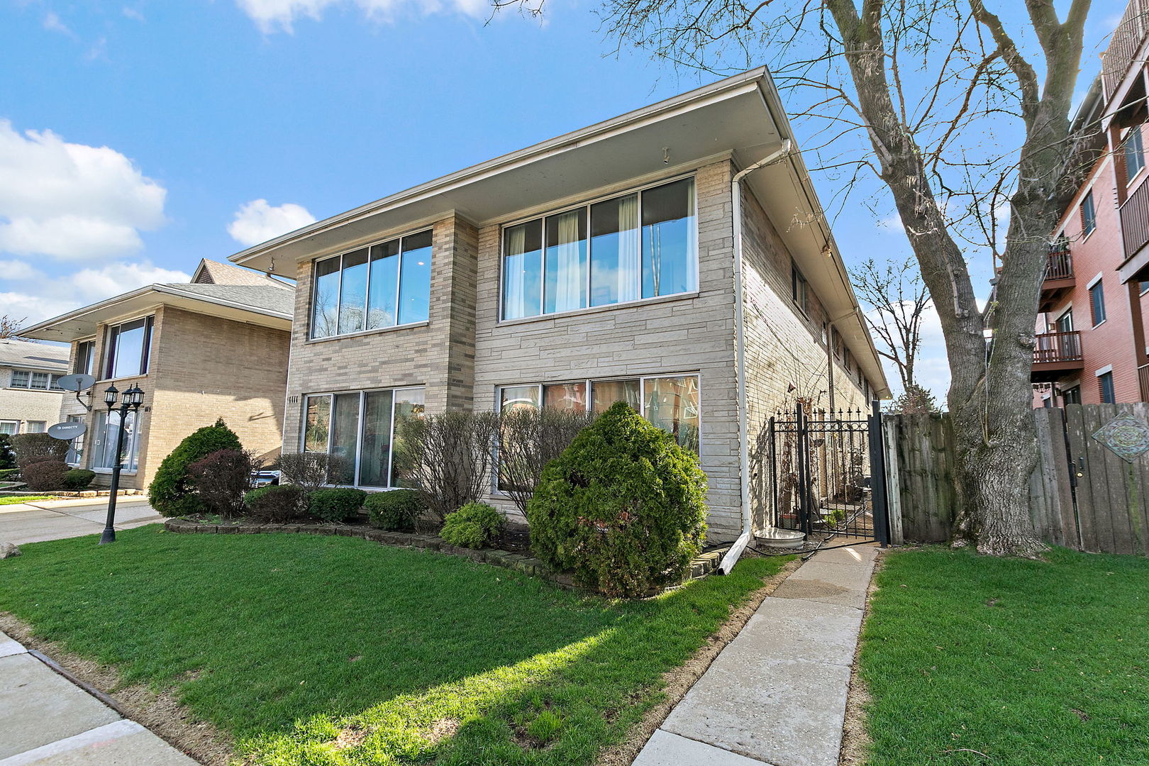 1111 N Harlem Avenue #2A, Oak Park, IL