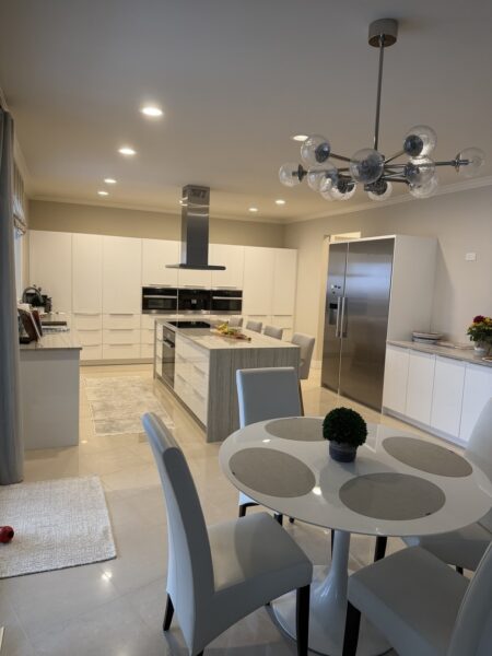 525 Senon Drive, Lemont, IL