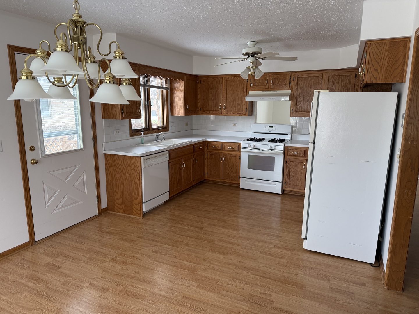 816 Eagle Creek Road, Elwood, IL