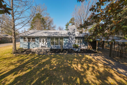 1004 S Taylor Drive, Carbondale, IL