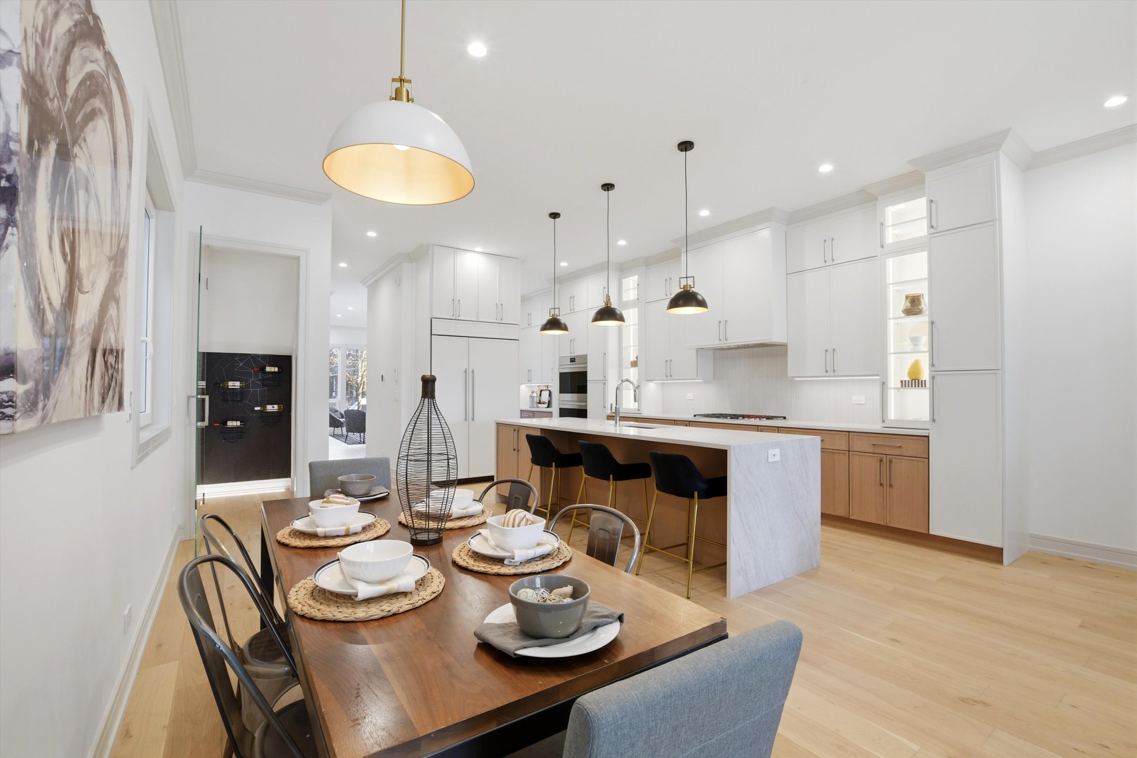 4846 N Hermitage Avenue, Chicago, IL