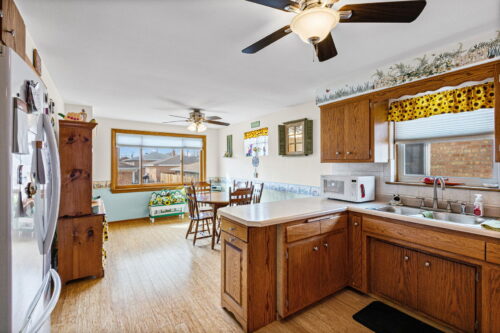 8318 S Keeler Avenue, Chicago, IL