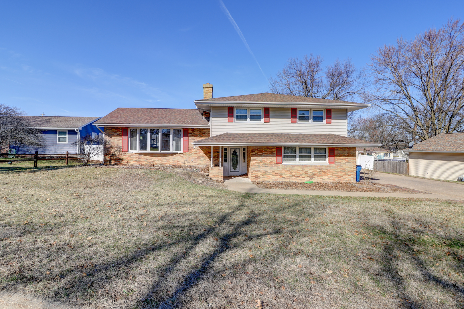 1411 2nd Avenue, Camanche, IA