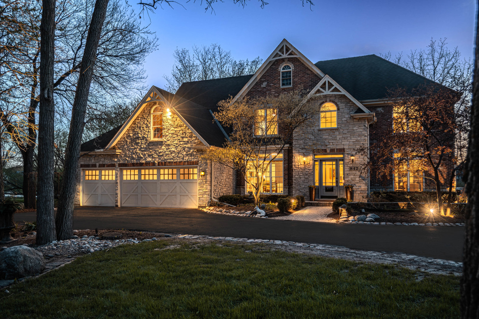 842 N Bennett Street, Geneva, IL