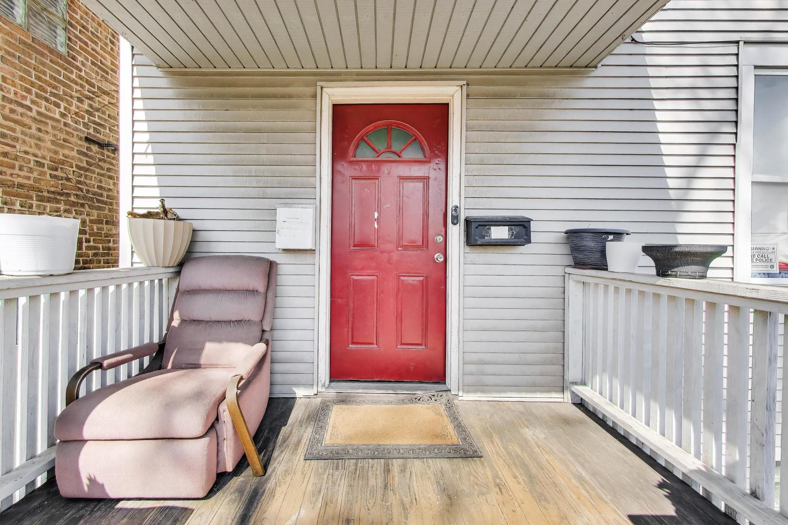 4862 W Cortland Street, Chicago, IL