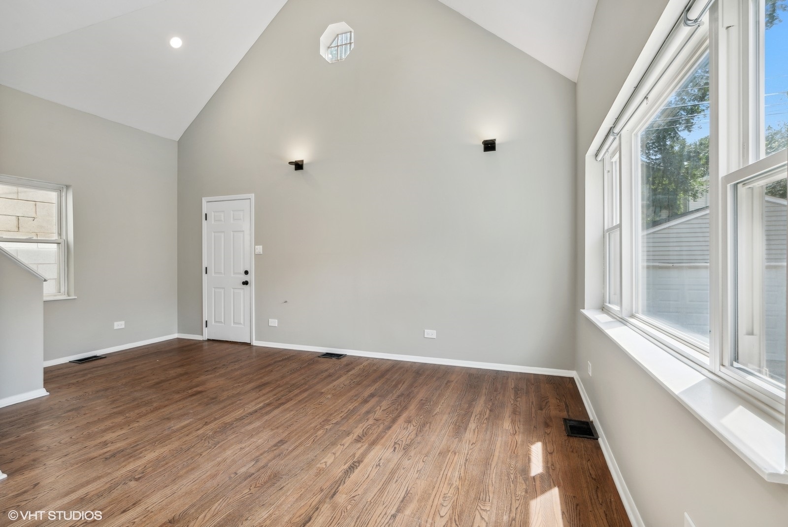 1731 W Potomac Avenue, Chicago, IL