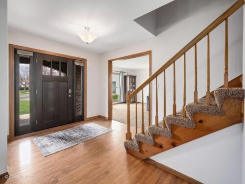 612 Stuart Drive, Carol Stream, IL