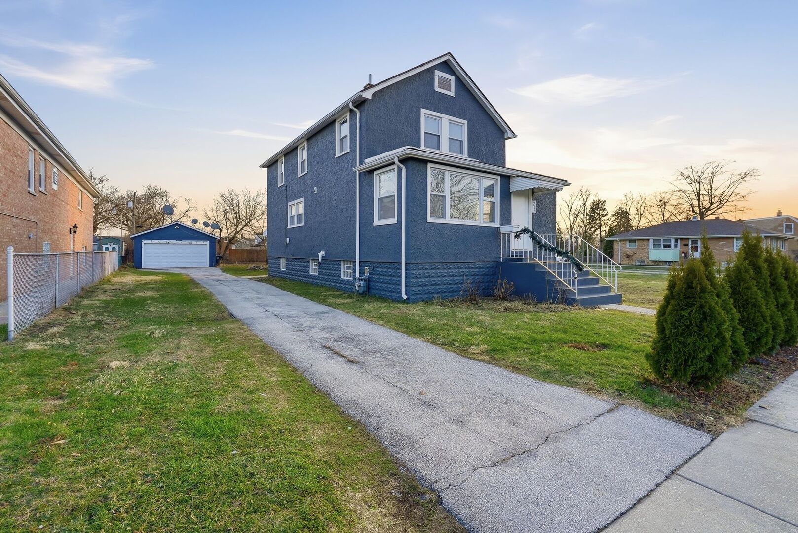 8047 45th Place, Lyons, IL