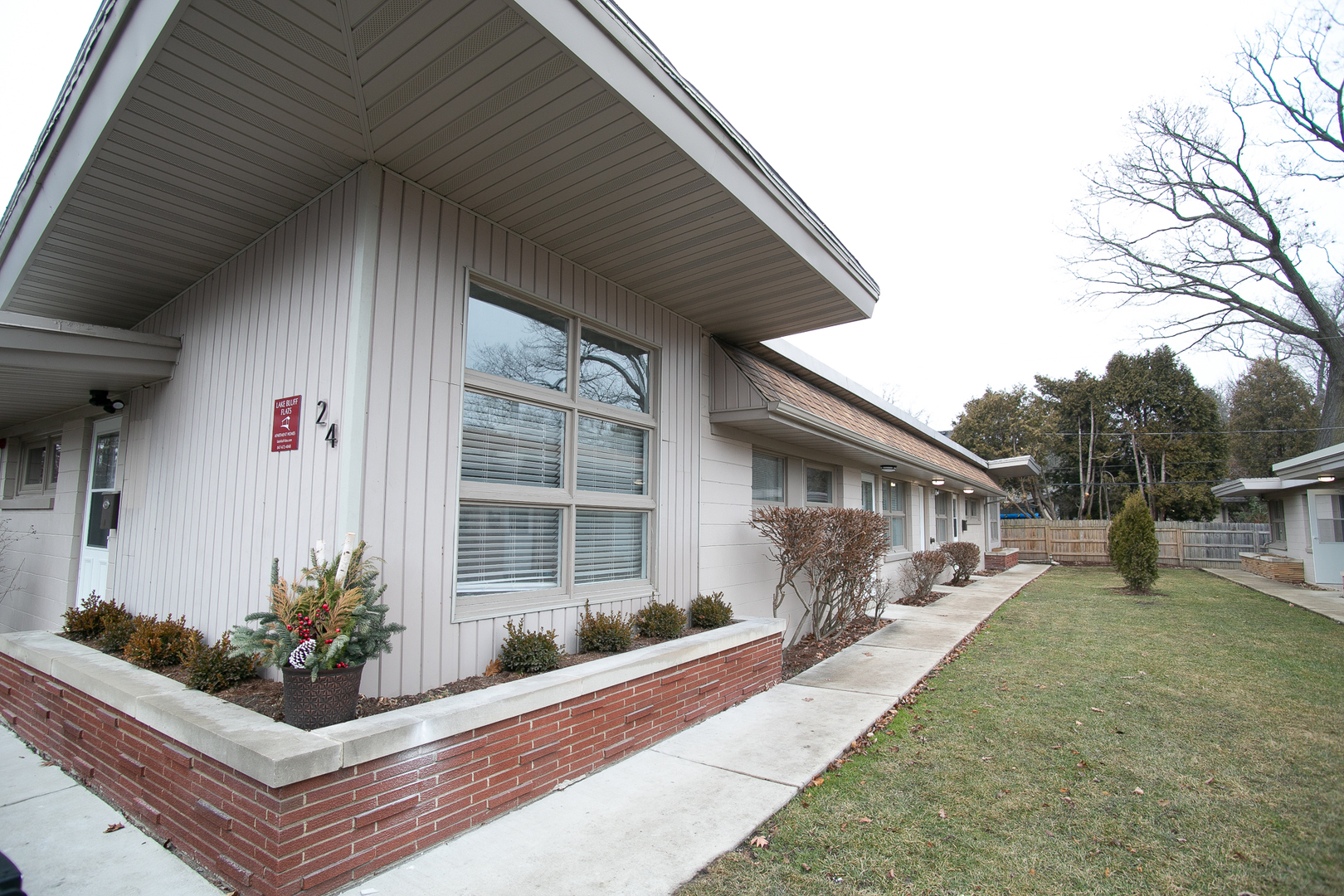 26 E Washington Avenue #1, Lake Bluff, IL