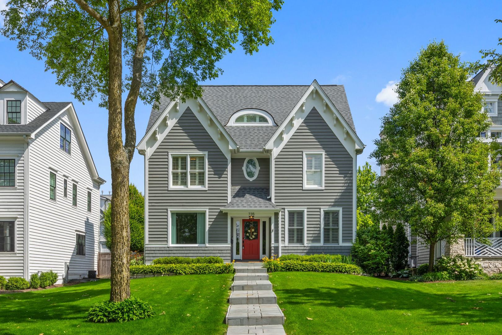 735 W 8th Street, Hinsdale, IL