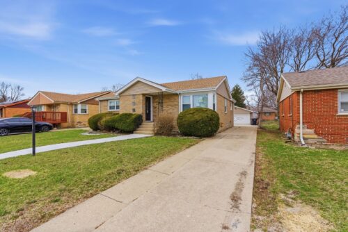 15566 Gouwens Lane, South Holland, IL