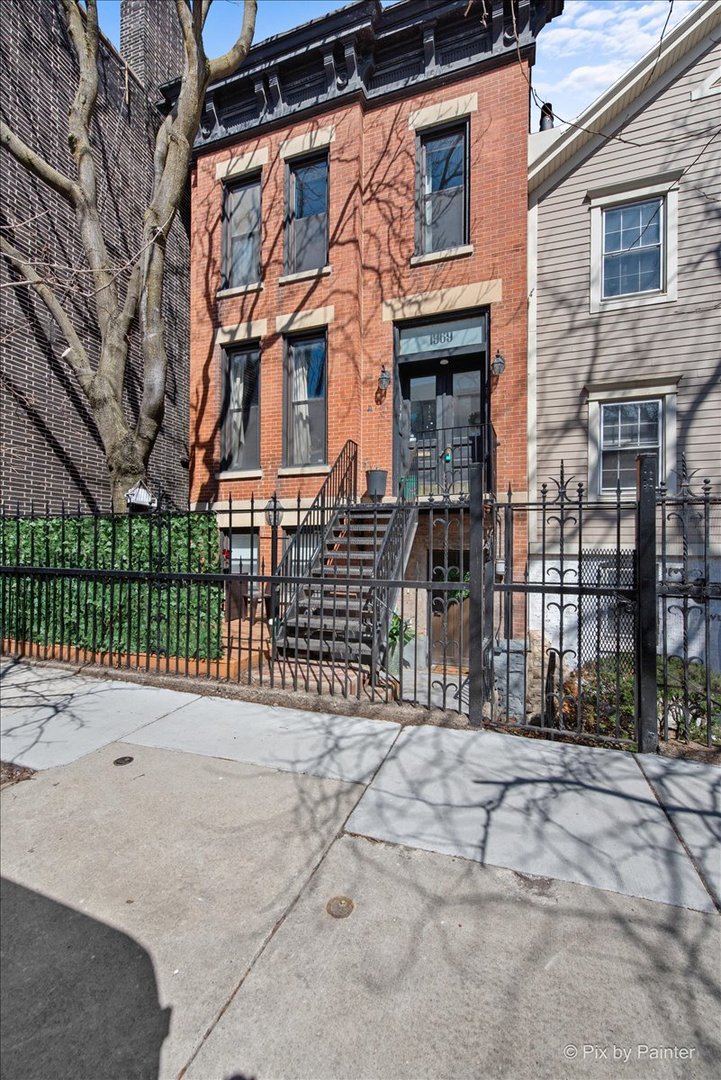 1969 N Lincoln Avenue #1, Chicago, IL