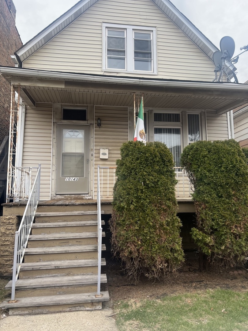 10143 S Avenue L Avenue #1, Chicago, IL