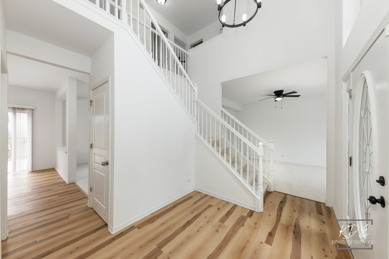 1110 OAKHILL Drive, Aurora, IL