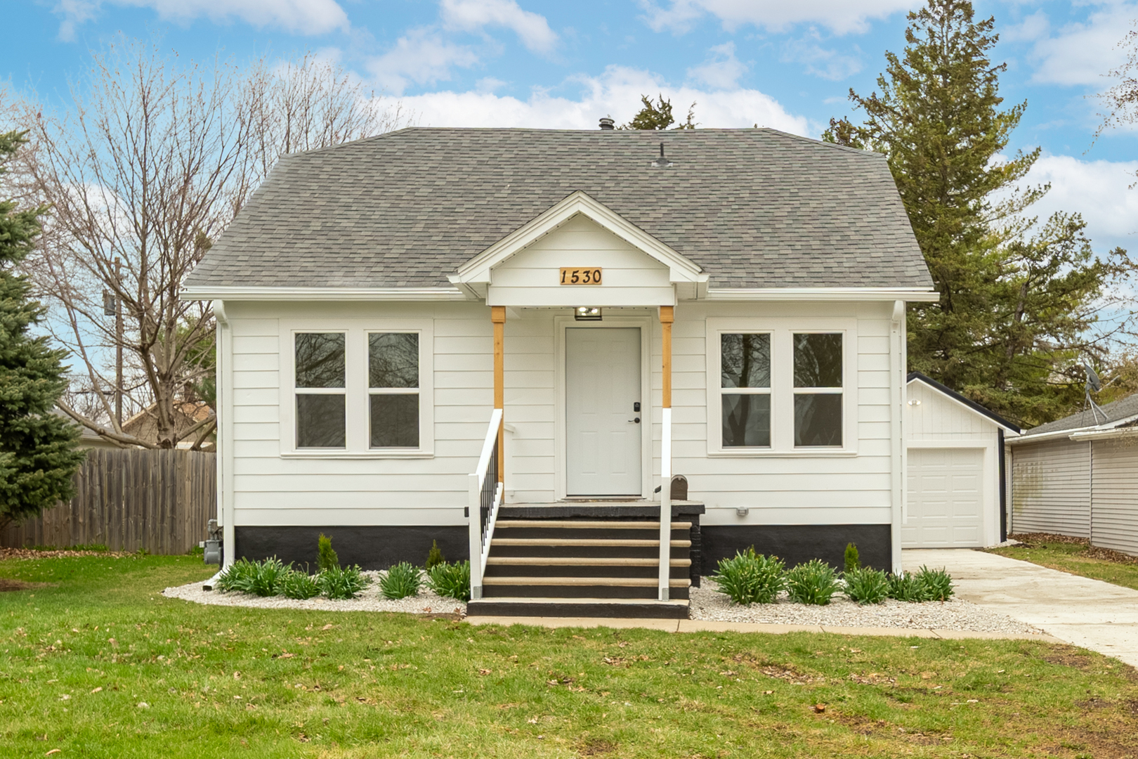 1530 Chartres Street, Lasalle, IL