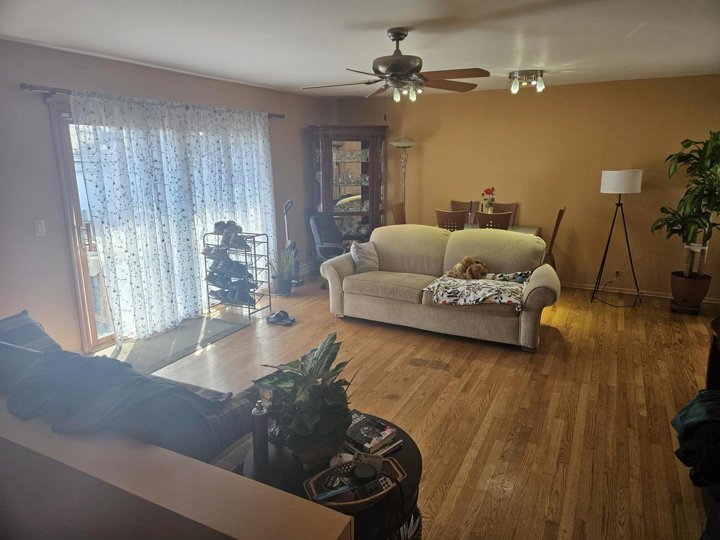 1623 Central Avenue, Northbrook, IL