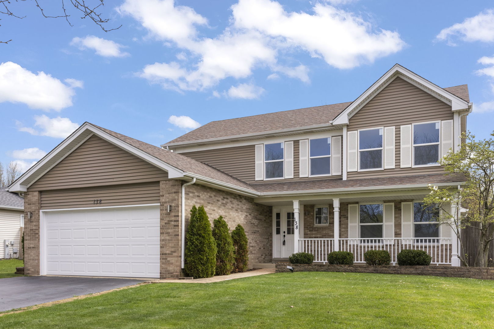 138 Chestnut Lane, Bolingbrook, IL